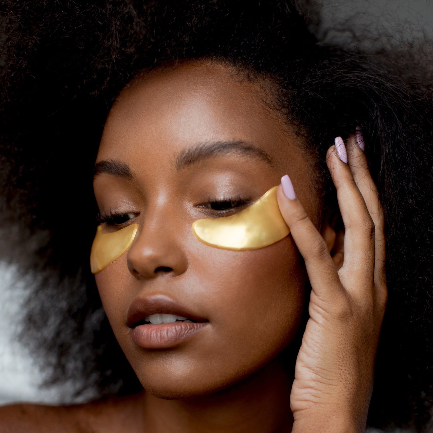 REFRESH + REVITALIZE <br/>24K GOLD COLLAGEN EYE MASKS <br/>Subscription Product by BEAUTOLOGY LAB